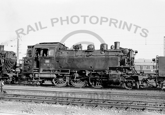 064518-Y-Tubingen-190971-HB753