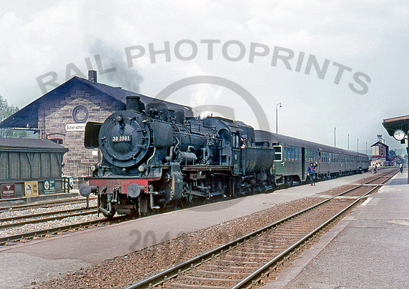 383961-Hofgeismar-280565 IT519