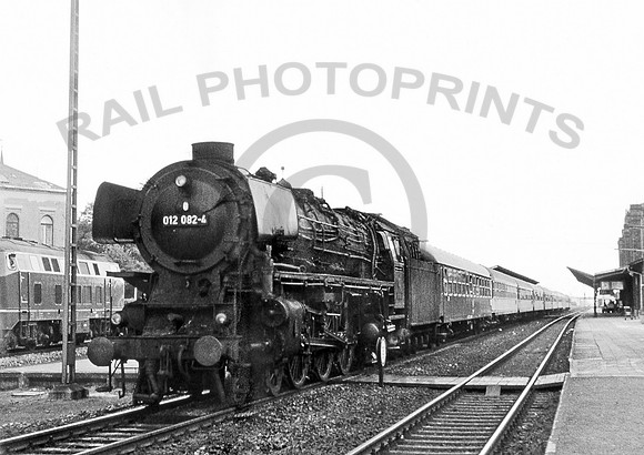 012082-Y-Leer-010973-IT5396