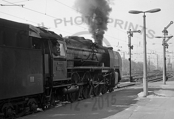 01-2137-DresdenHBF-150577 JC-923