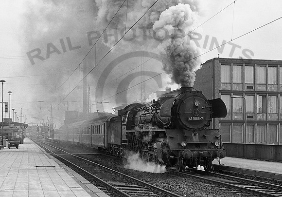 41-1055-Magdeburg-190577-JC912