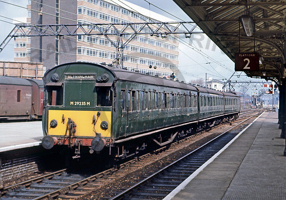 M29235M Altrincham 160469 RC-J019