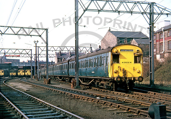 M29232M-M29650M-M28571M-Altrincham-100471-GE