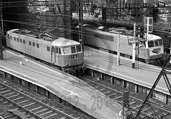 E3015 Liverpool Lime Street 0965 RPC705