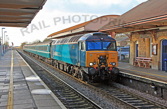 57315-Y-Yatton-171209-JC2823