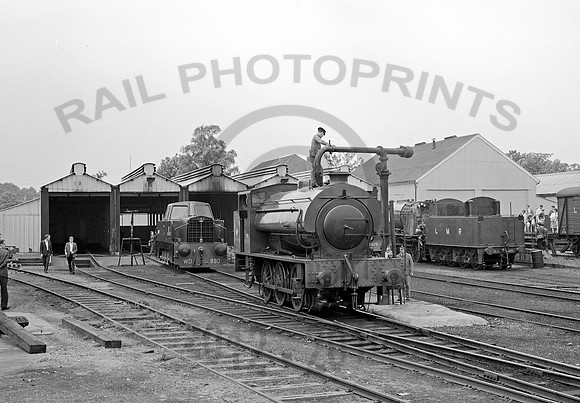 Longmoor Shed 030667  HB67D720