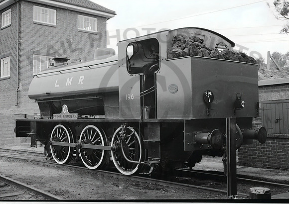 196 Longmoor 280669 HB097