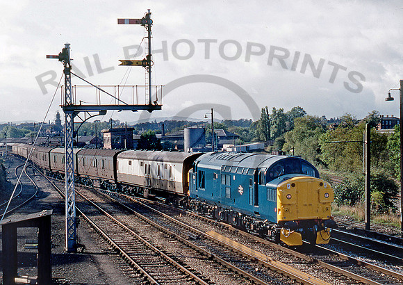 37111-Y-Shrewsbury-111083-BR215