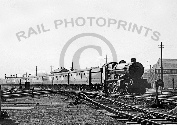 6029 Old Oak Main Line 0555IT496