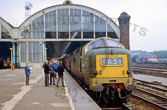 D9004 Darlington 010767 CDB64-025