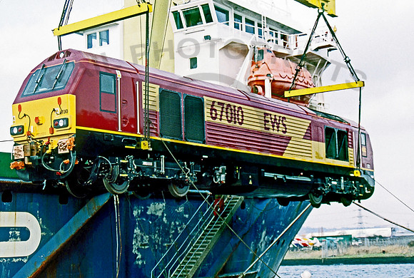 67010 Newport Docks 090300 RPC36