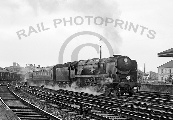 35003-Y-Salisbury-101063-RPC196