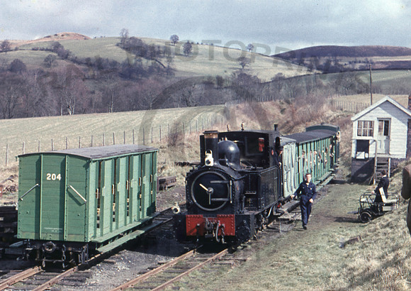 823 Welshpool 310362 HB327