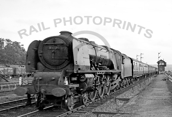 46241 Watford Junction  0750.GL241. jpg