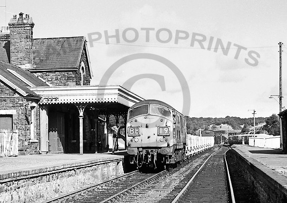 6334 Torrington 270871  JM292