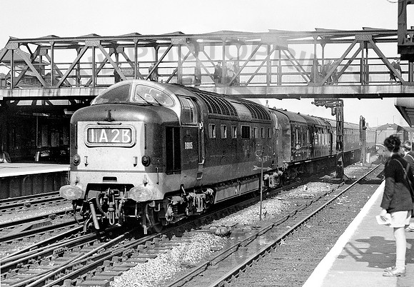 D9005-Y-Doncaster-0962-RW132