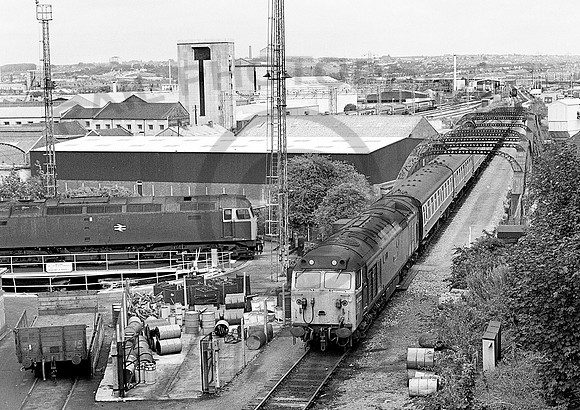 50005-Y-BathRoad-140980-JC649-1