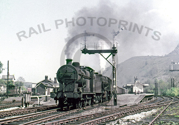 44334-Y-MillersDale-0560-AHB747