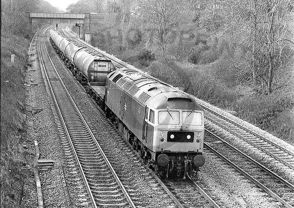 47119-Y-Ruscombe-010379-HB732