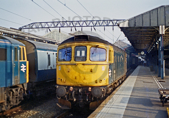 33051 Crewe  180485 RPR595