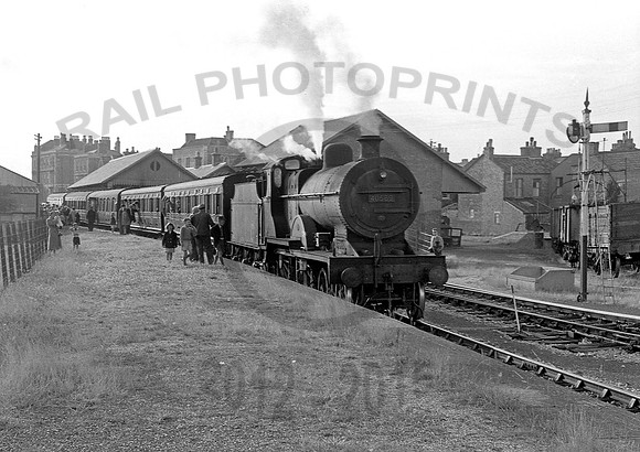 40569-BurnhamonSea-060856-RPC713