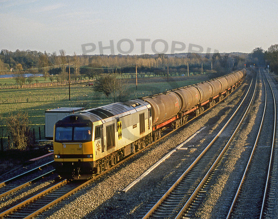 60092-Y-LowerBasildon-280194-JC041