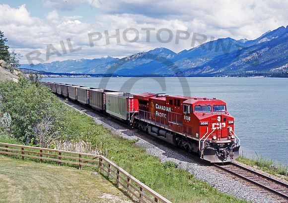 CP 9596 Columbia Lake 150600 JC602