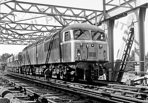56033-Y-MaidstoneEast-060886-RPC024