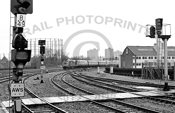 37208-DMUDrag-Bristol-010478-JC1