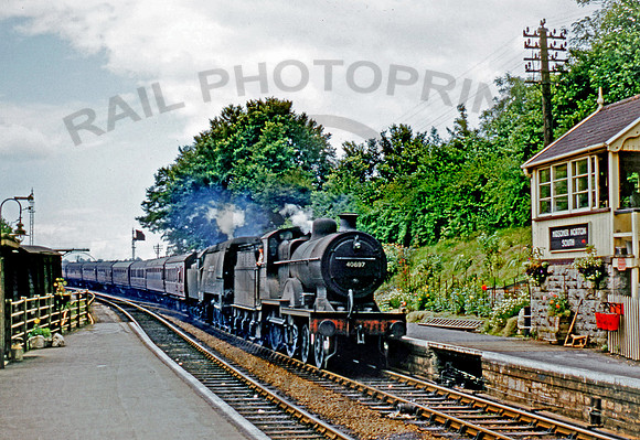 40563 Midsomer Norton South 180761 DC870
