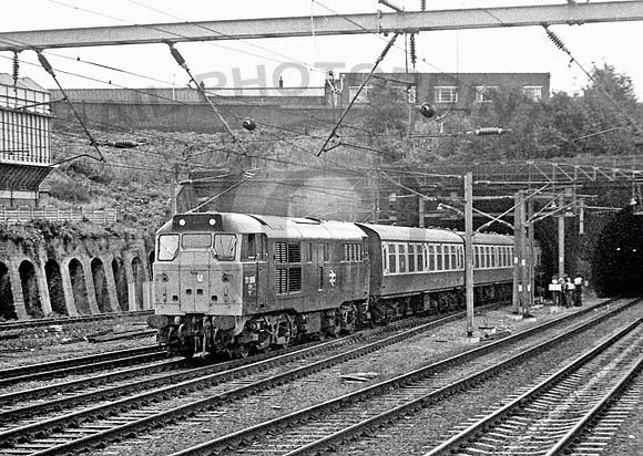 31188-GasworksTunnel-120977-JC1