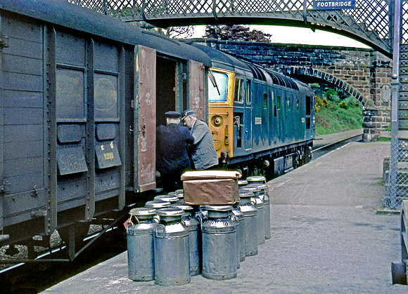 D5336 Golspie  1968 RPC670
