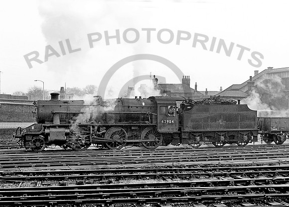 42984-Y-Chester-0363-CW596