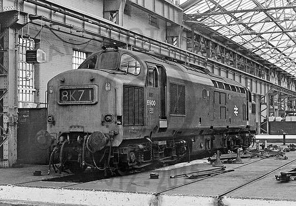 6900-Y-Crewe-1973-RPC200