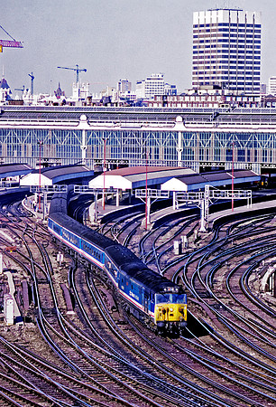 50030 Waterloo 070991 BR030