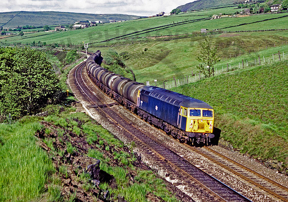 56072 Saddleworth 280585 BR072