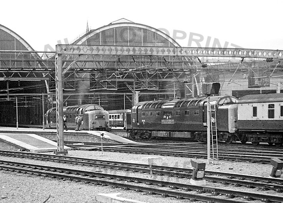 55021-55014-KingsCross-120977-JC1