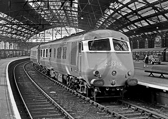 Pullman Liverpool  050366 RP098