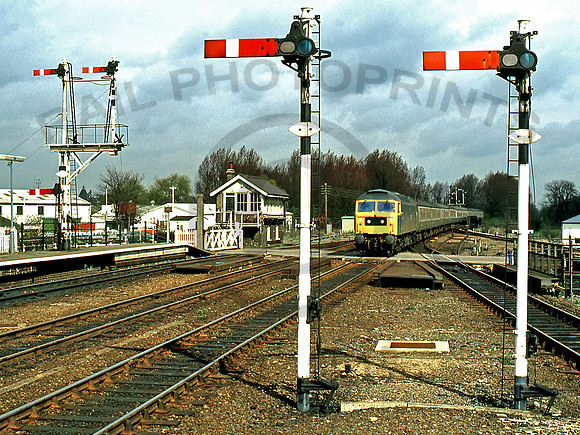 47017-Ely-260381-GE2804-1