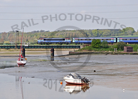 90010 Manningtree 050506 JC052