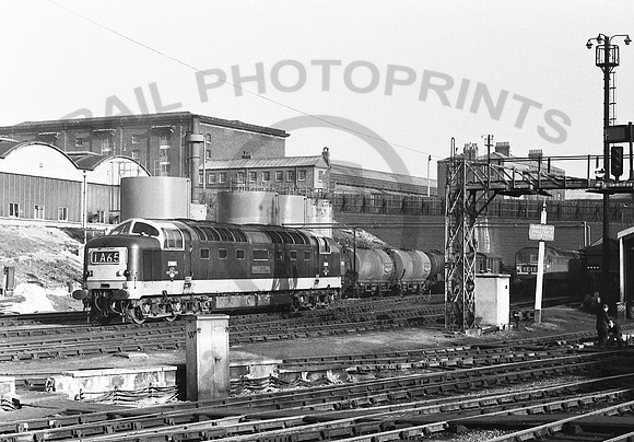 D9014-KingsCross-1966-RPC288