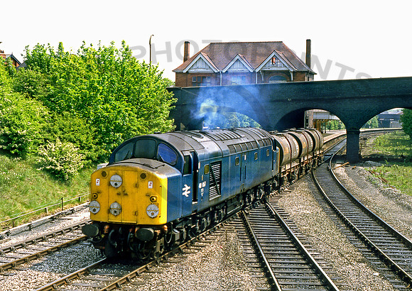40057 Poulton 0584  CW614