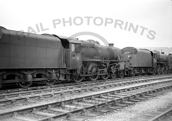 44901-Y-Barry-210366-JC455