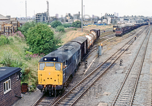 31152 Langley Green 250784 BR820