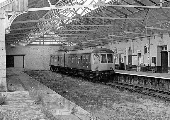 Class108-50962-Y-Windermere-260578-JC2