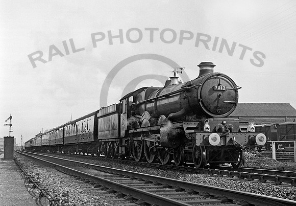 7012-Y-Swindon-1959-RPC370