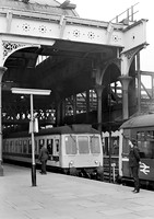 Class108-Y-ManchesterVictoria-250281-JC276