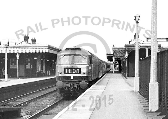 D1502-FinsburyPark-200763-RPC335