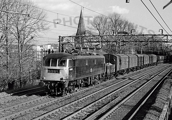 81009-Y-Apsley-1976-RPC591