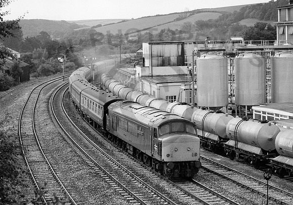 45137-Y-Lostwithiel-280984-RPC925